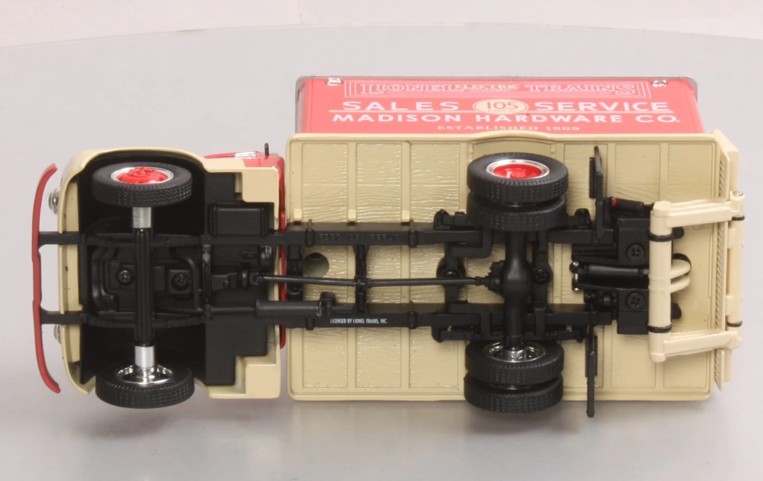 First Gear 19-1396 1:34 Lionel Electric Trains 1953 Ford C-600 Straight Truck 9 First Gear 19-1396 1:34 Lionel Electric Trains 1953 Ford C-600 Straight Truck - Image 9