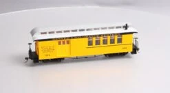 Bachmann 26118 On30 Denver & Rio Grande Western Combine Car 16 Bachmann 26118 On30 Denver & Rio Grande Western Combine Car -Exquisite Train Model Shop 20190227 141446 C1 Trainz 4248240 04