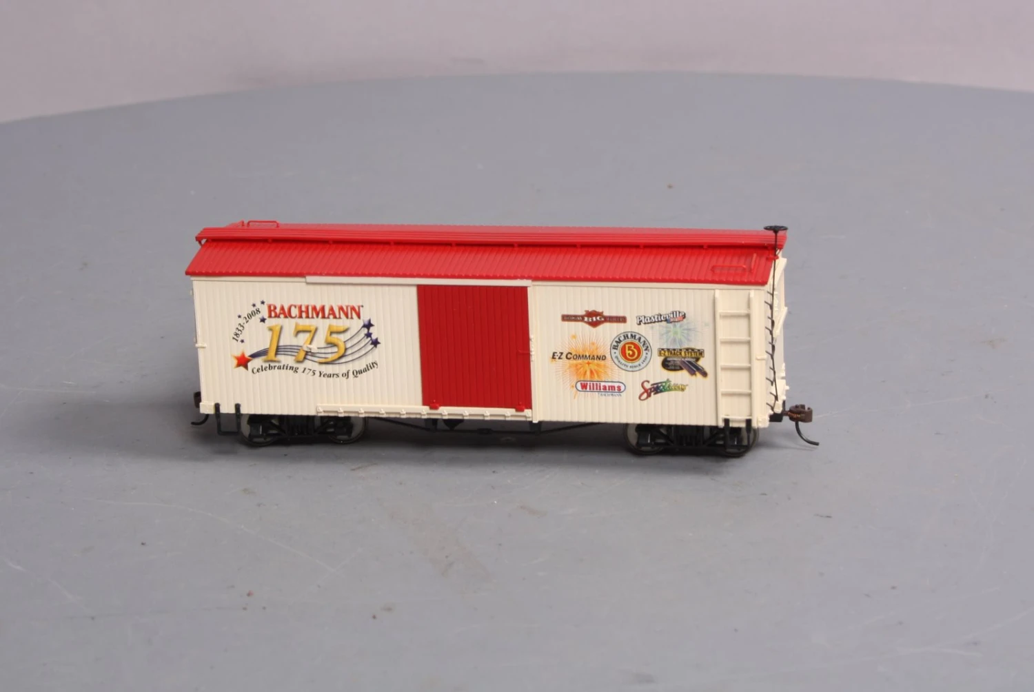 Bachmann 27017 On30 Bachmann 175th Anniversary Wood Boxcar 3 Bachmann 27017 On30 Bachmann 175th Anniversary Wood Boxcar - Image 3