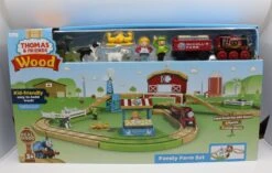 Fisher Price GGB84 Tomas And Friends Wood Family Farm Set