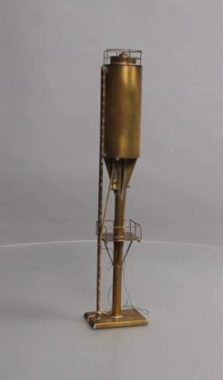Max Gray 1012 O Scale Brass Sanding Tower Unpainted 14 Max Gray 1012 O Scale Brass Sanding Tower Unpainted -Exquisite Train Model Shop 20210318 071747 C4 Trainz 4640047 02