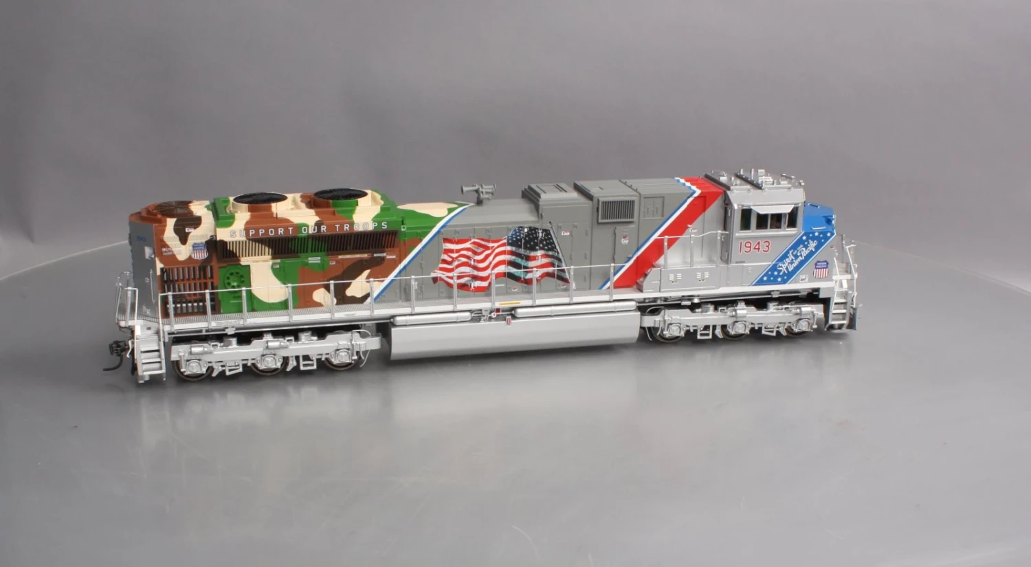 MTH 22-20953-2 O Union Pacific SD70ACe Diesel Locomotive W/PS-3 #1943 - 2-Rail 6 MTH 22-20953-2 O Union Pacific SD70ACe Diesel Locomotive W/PS-3 #1943 - 2-Rail - Image 6