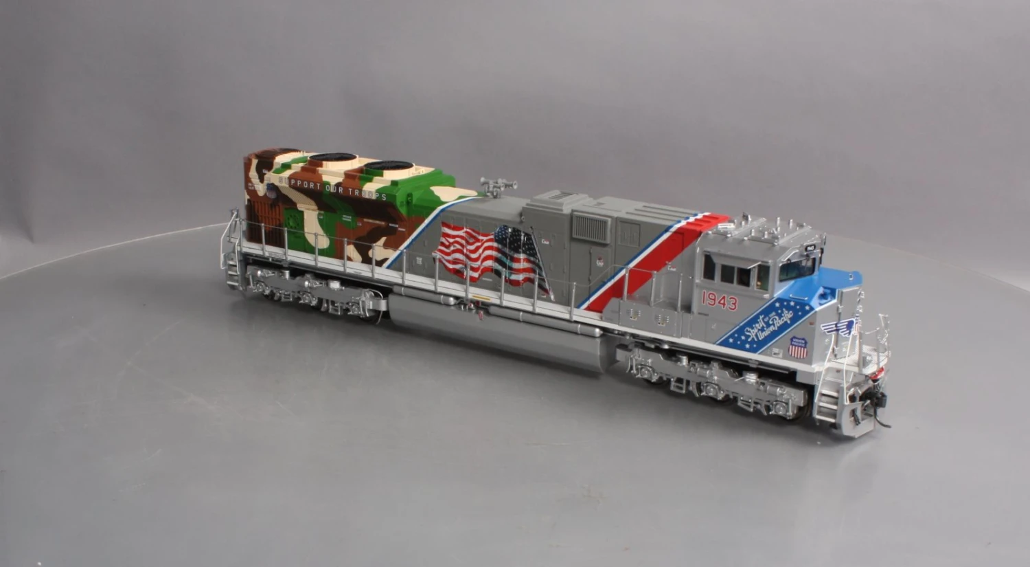 MTH 22-20953-2 O Union Pacific SD70ACe Diesel Locomotive W/PS-3 #1943 - 2-Rail 7 MTH 22-20953-2 O Union Pacific SD70ACe Diesel Locomotive W/PS-3 #1943 - 2-Rail - Image 7