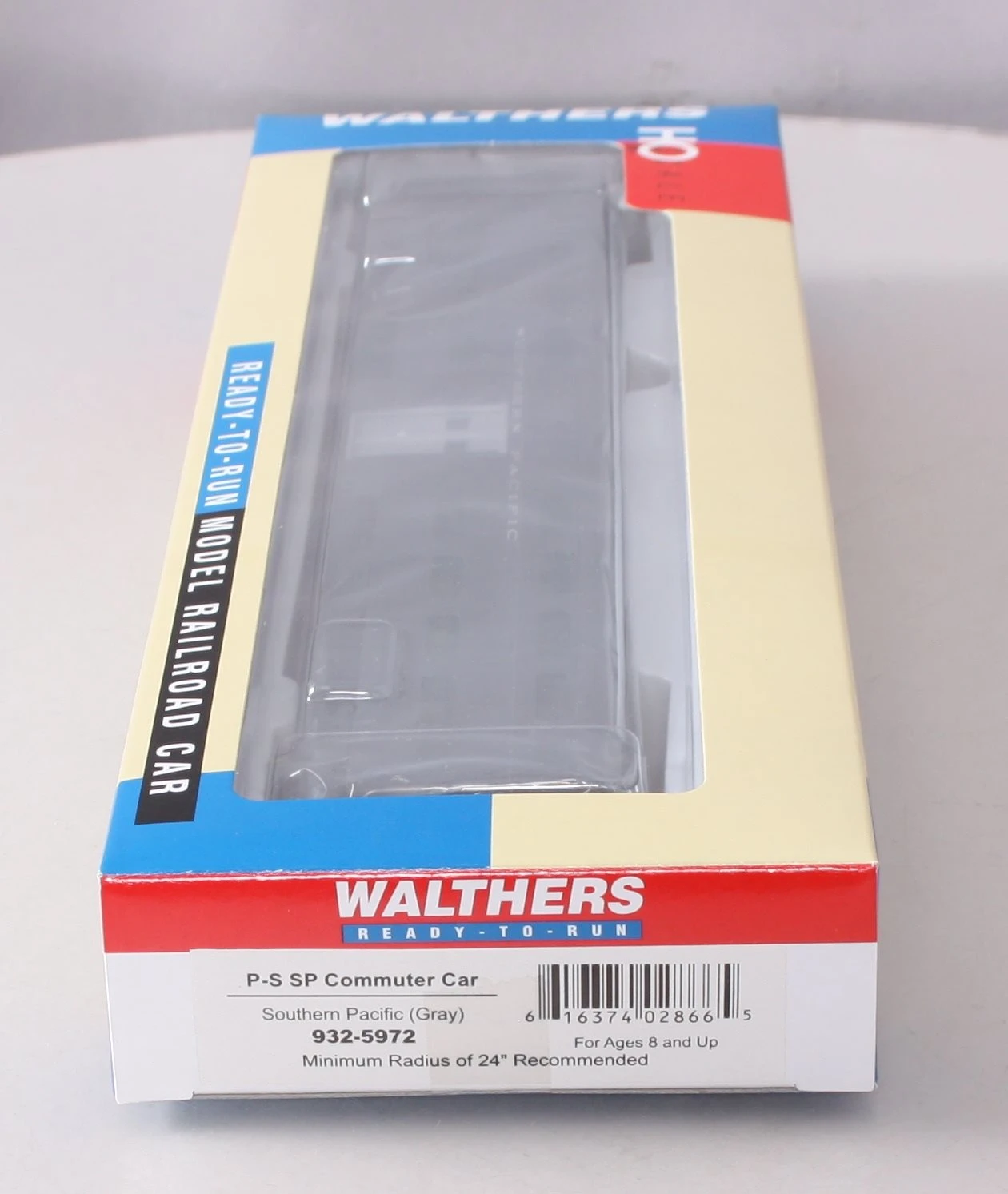 Walthers 932-5972 HO Southern Pacific PS Commuter Car 11 Walthers 932-5972 HO Southern Pacific PS Commuter Car - Image 11