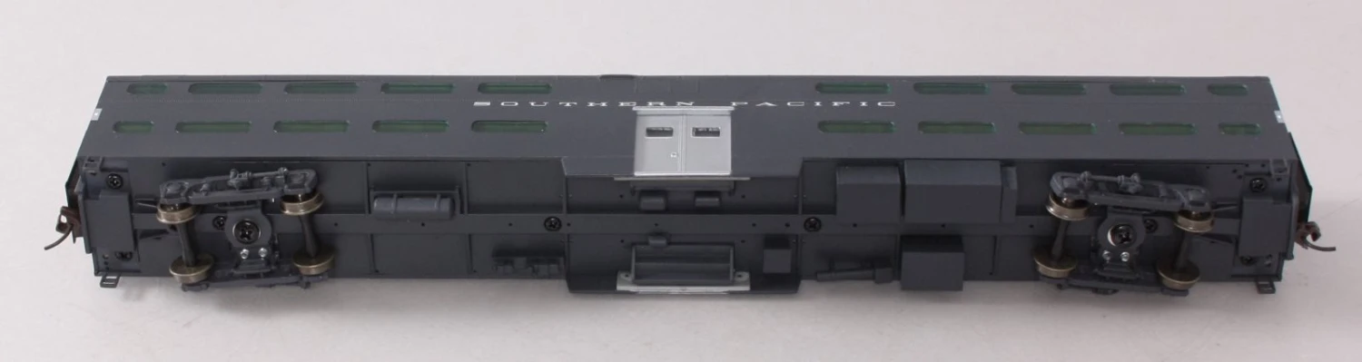 Walthers 932-5972 HO Southern Pacific PS Commuter Car 10 Walthers 932-5972 HO Southern Pacific PS Commuter Car - Image 10