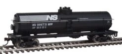 Walthers 931-1447 HO Norfolk Southern Tank Car #999731 - Ready To Run