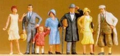 Preiser 65300 O Standing Passers-by Figures (Set Of 7)