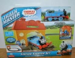Fisher Price DFM49 Thomas And Friends Station Starter Set Track Master