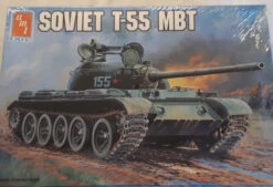 AMT 8865 1/35 Soviet T-55 MBT Military Tank Plastic Model Kit