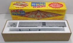 Walthers 49 HO American Circus Series Royal American Stock Car Kit #49