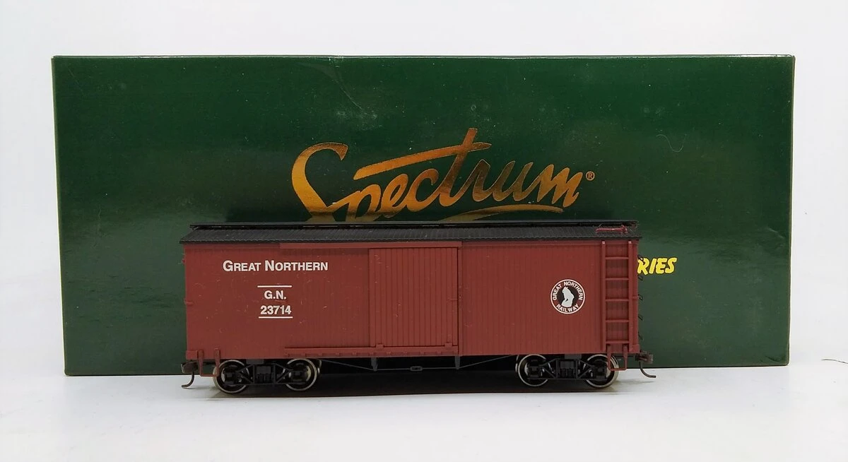 Bachmann Spectrum 27011 On30 Scale Great Northern Box Wood Boxcar 2 Bachmann Spectrum 27011 On30 Scale Great Northern Box Wood Boxcar - Image 2