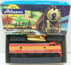 Athearn 3135 HO SP Daylight F-7 A Unit Powered Diesel Locomotive