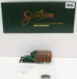 Bachmann 29157 On30 Greenbrier & Big Run Lumber Rail Truck W/DCC (green)