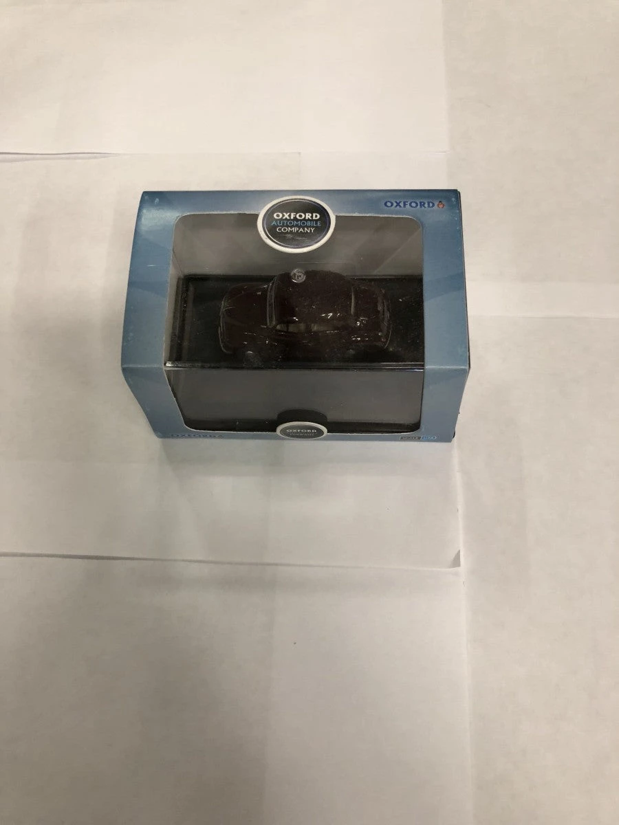 Oxford Diecast 76MMS004 Maroon Morris Minor MM Diecast 1:76 1 Oxford Diecast 76MMS004 Maroon Morris Minor MM Diecast 1:76
