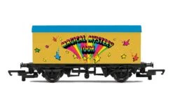 Hornby R60011 OO The Beatles Magical Mystery Tour Wagon